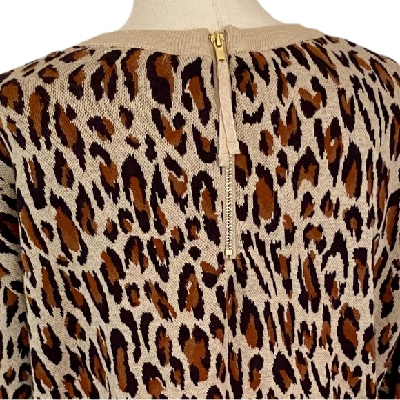 H&M LEOPARD PRINT SWEATER BACK ZIP CREWNECK SOFT SWEATER RIBBED CUFFS MEDIUM - Picture 11 of 14